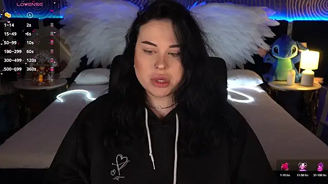 Snapshot of SerahMirabeli chatting on November 29, 2025, 8:09 pm SerahMirabeli online show from November 29, 2025, 8:09 pm