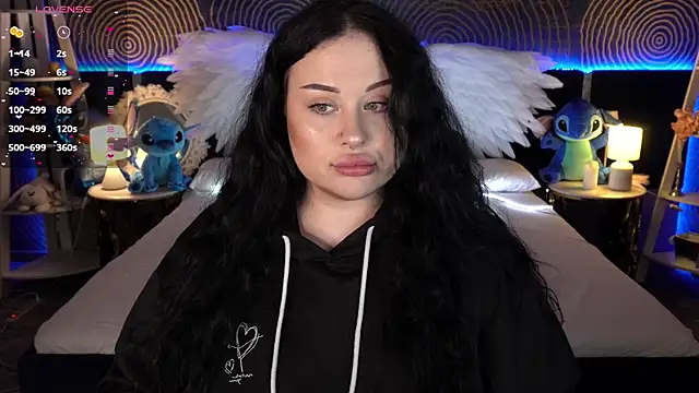 Snapshot of SerahMirabeli chatting on November 22, 2025, 7:46 pm SerahMirabeli online show from November 22, 2025, 7:46 pm