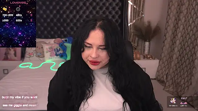 Snapshot of SerahMirabeli chatting on September 13, 2025, 1:00 pm SerahMirabeli online show from September 13, 2025, 1:00 pm