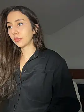 Viithoney online show from October 21, 2025, 9:14 pm