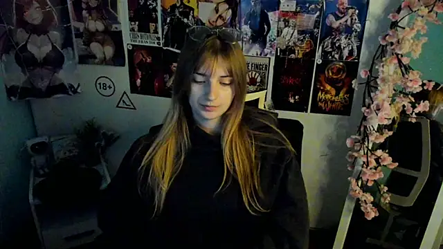 NeyliDream online show from November 29, 2025, 1:22 pm