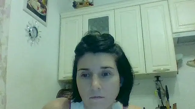 Snapshot of Zorayyaa chatting on July 8, 2026, 7:25 pm Zorayyaa online show from July 8, 2026, 7:25 pm