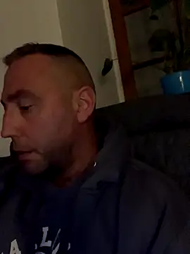 Marronglace1 online show from October 15, 2025, 6:00 am