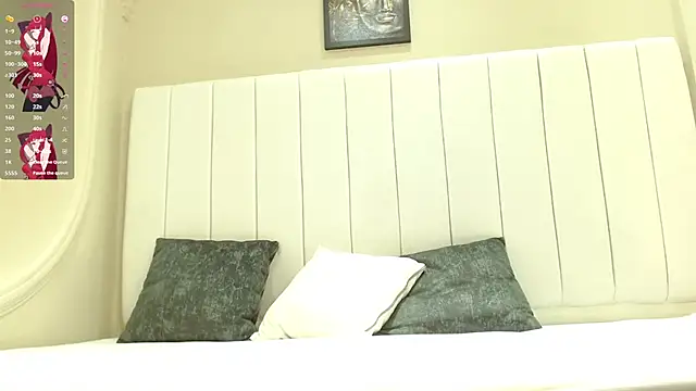 kendra lux1 online show from October 9, 2025, 1:22 pm