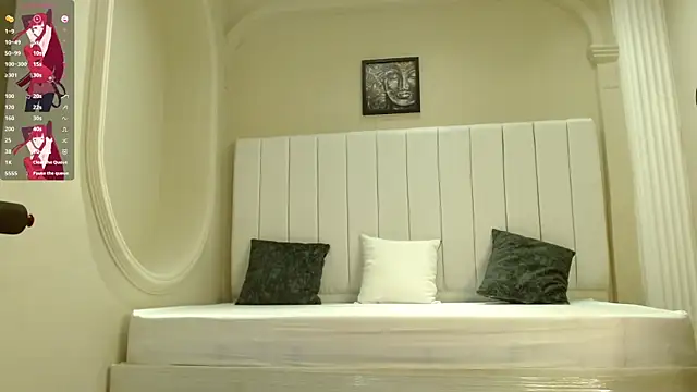 kendra lux1 online show from October 8, 2025, 1:23 pm