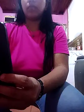 girlpee online show from October 7, 2025, 1:45 pm