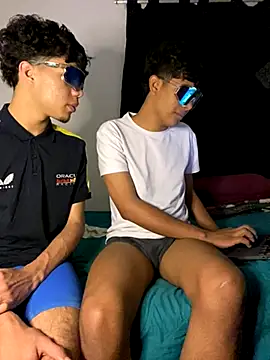 Snapshot of Leopard_play chatting on November 13, 2025, 9:35 am Leopard play online show from November 13, 2025, 9:35 am