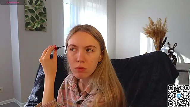 Succubelle online show from October 4, 2025, 6:15 am