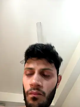 your-hugehard-ashi online show from September 25, 2025, 3:23 am