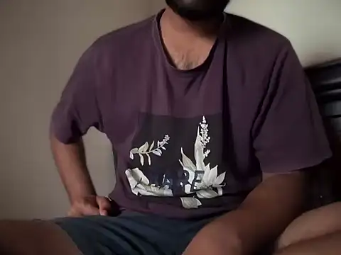 bossyjuicy online show from February 13, 2026, 10:04 am