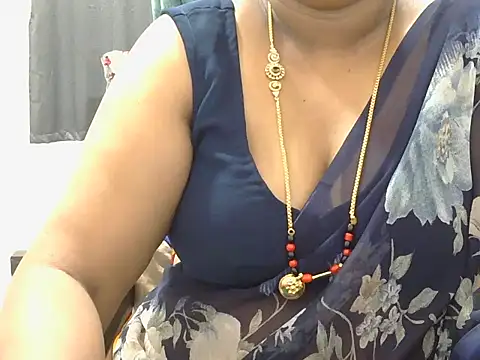 Snapshot of Nisha-telugu chatting on June 13, 2026, 2:09 am Nisha-telugu online show from June 13, 2026, 2:09 am