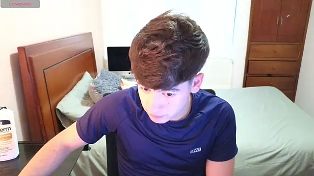 Snapshot of tightncuteass chatting on October 18, 2025, 10:12 pm tightncuteass online show from October 18, 2025, 10:12 pm