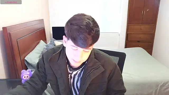 Snapshot of tightncuteass chatting on October 16, 2025, 10:18 pm tightncuteass online show from October 16, 2025, 10:18 pm