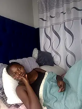 BlackberriesXxx online show from September 12, 2025, 6:18 pm