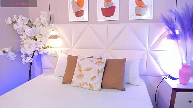 Snapshot of Adara__carter_ chatting on October 9, 2025, 3:29 am Adara carter online show from October 9, 2025, 3:29 am