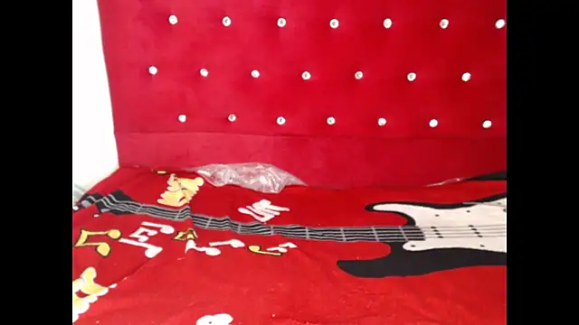 fuck latin couple online show from November 24, 2025, 10:21 pm