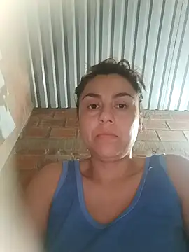 vanessa-titisM online show from May 14, 2026, 5:15 am
