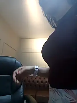 ArielBlossom    online show from November 17, 2025, 11:03 am