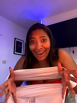 lilith storm online show from November 15, 2025, 5:39 pm