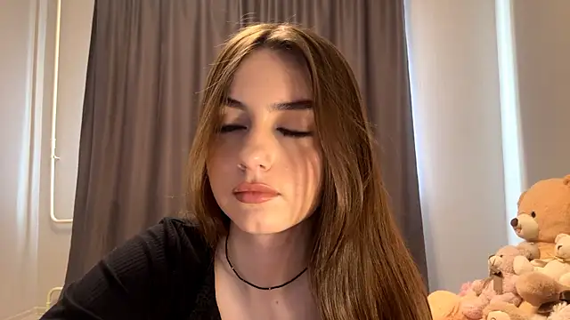 CatherinDream online show from October 14, 2025, 2:34 am