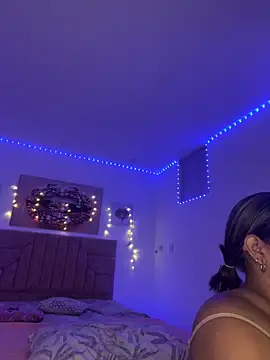Snapshot of Anabelle_00_ chatting on June 10, 2026, 4:24 am Anabelle 00 online show from June 10, 2026, 4:24 am