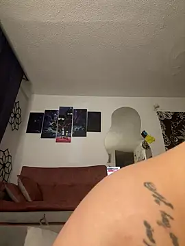 Walker 23 online show from June 1, 2026, 3:51 am