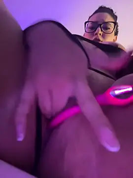 GabyMejiaa online show from March 26, 2026, 1:04 am