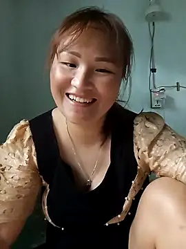 Tamara-a online show from October 18, 2025, 3:41 am