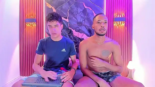 Lucky boys  X online show from September 24, 2025, 11:39 am