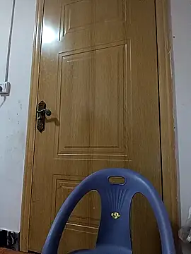 Snapshot of luy-xinh02 chatting on November 15, 2025, 3:49 pm luy-xinh02 online show from November 15, 2025, 3:49 pm