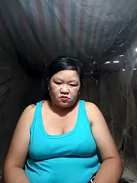 riso-00 online show from September 27, 2025, 1:34 am