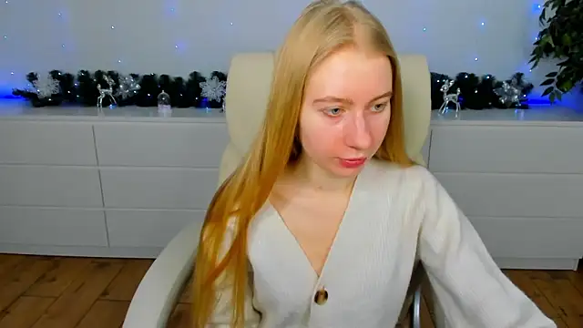 Alina Blonde online show from January 7, 2026, 6:40 am