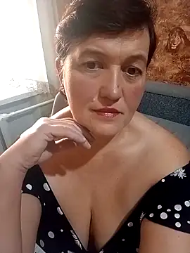 Snapshot of Caramellove8877 chatting on November 14, 2025, 6:06 am Caramellove8877 online show from November 14, 2025, 6:06 am