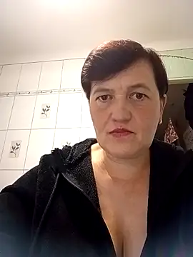 Snapshot of Caramellove8877 chatting on October 16, 2025, 5:16 am Caramellove8877 online show from October 16, 2025, 5:16 am