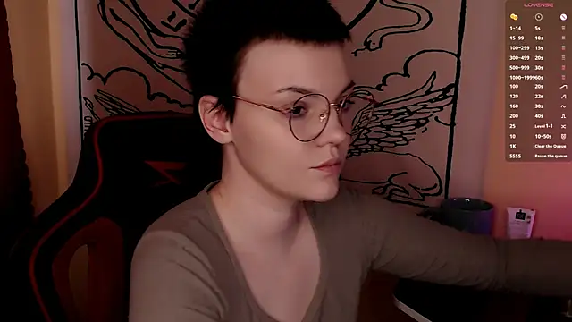 KrisNeal online show from April 3, 2026, 9:49 am