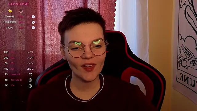 KrisNeal online show from October 1, 2025, 9:47 am