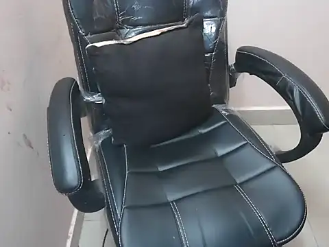 Snapshot of bold_naina chatting on November 26, 2025, 4:01 am bold naina online show from November 26, 2025, 4:01 am