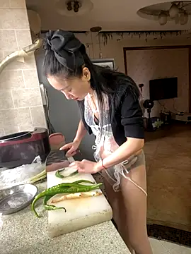 xiuchun100 online show from September 30, 2025, 3:12 am