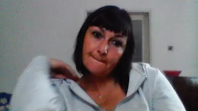 MariannaLove759 online show from September 27, 2025, 6:19 am