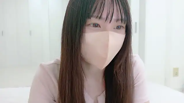  Mia land  online show from September 19, 2025, 1:15 pm