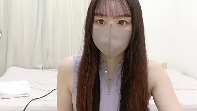 Snapshot of _Mia_land_ chatting on April 20, 2026, 1:13 pm Mia land online show from April 20, 2026, 1:13 pm