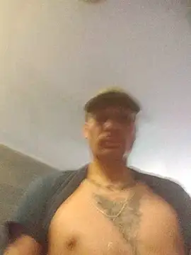 Snapshot of alexzCL chatting on July 10, 2026, 11:05 pm alexzCL online show from July 10, 2026, 11:05 pm