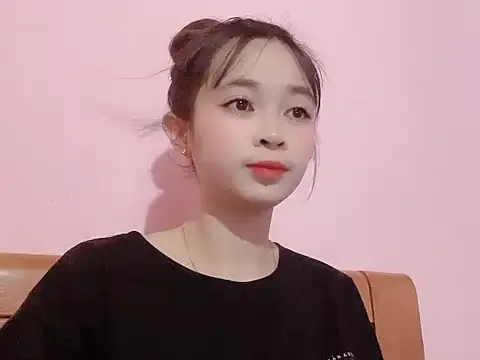 Suna7383 online show from October 23, 2025, 5:22 pm