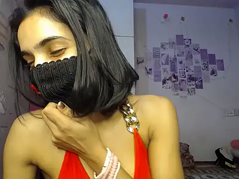 Sweetangle24 online show from October 5, 2025, 8:10 pm