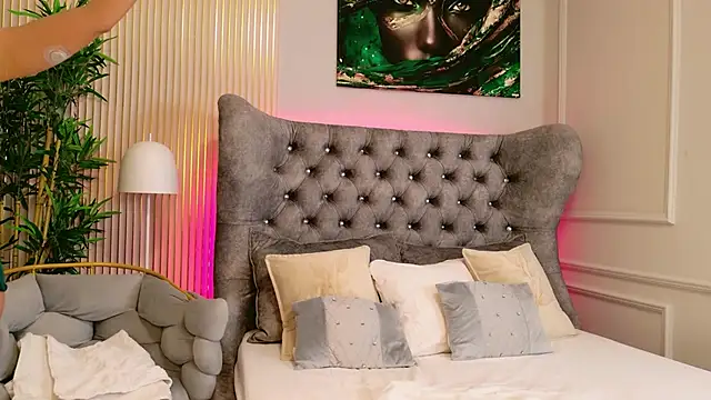 MeganXDesire online show from March 13, 2026, 5:45 am