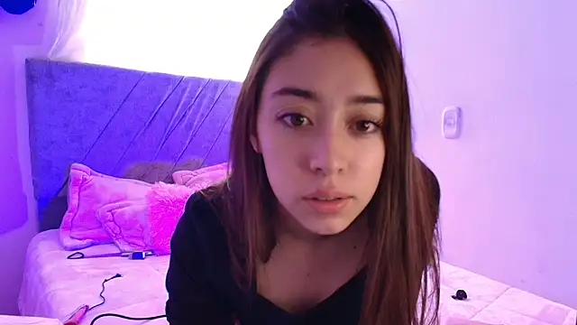 kimmy vegga2 online show from September 16, 2025, 1:23 pm