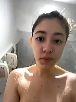 kimmy vegga2 online show from September 20, 2025, 4:01 pm