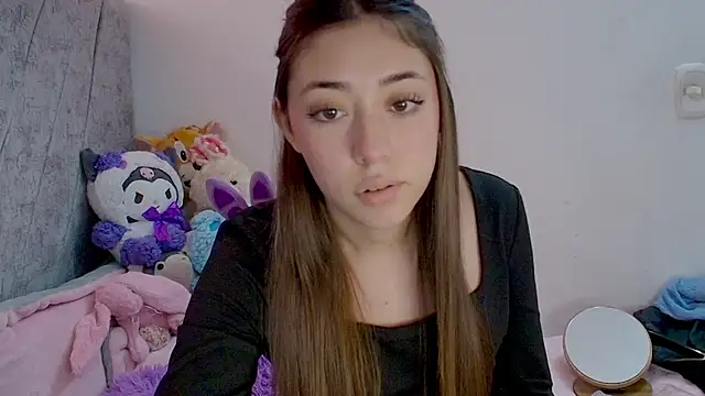 kimmy vegga2 online show from October 4, 2025, 8:32 pm