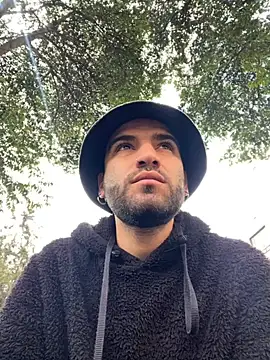 juan hairy online show from October 9, 2025, 3:12 pm