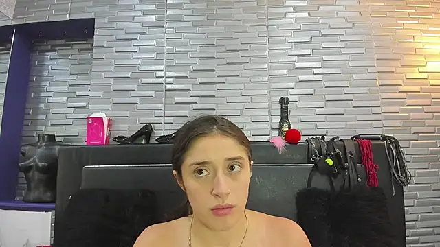 KatyVelvet online show from November 21, 2025, 4:28 pm